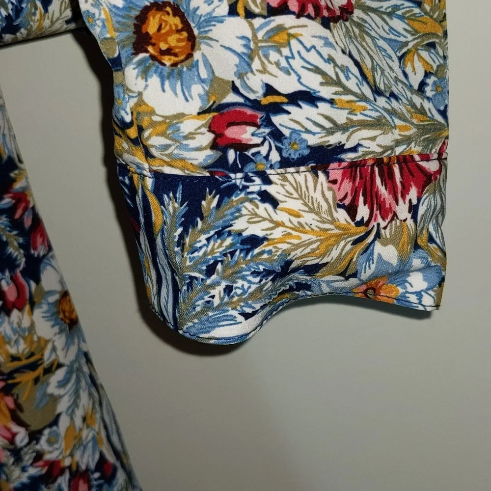 Laura Scott Petite Women's Size XLP Floral print Long Sleeve Shirt - Picture 2 of 12